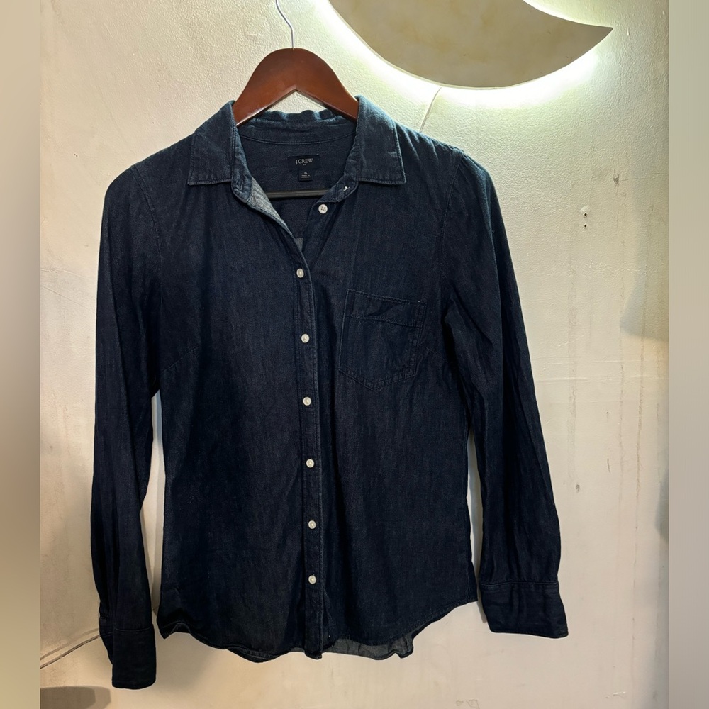 J. Crew dark rinse denim shirt excellent condition :)